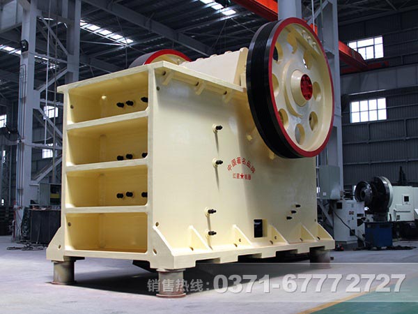 鋁礦石顎式破碎機設(shè)備優(yōu)勢