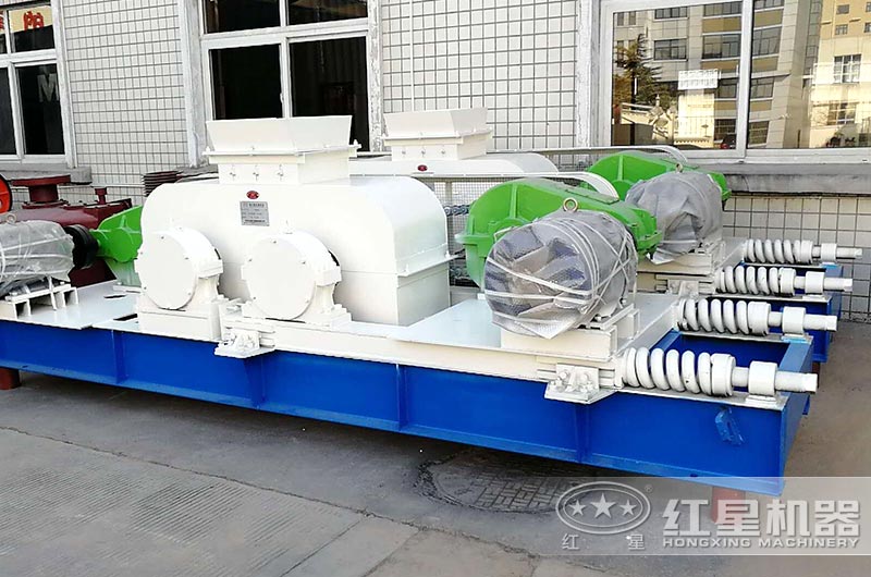 每小時200噸對輥制砂機多少錢一臺？附型號和技術參數