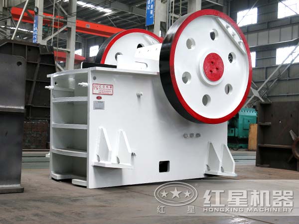 1215廢鋼鄂式破碎機多少錢一臺？預期產值可達多少噸？